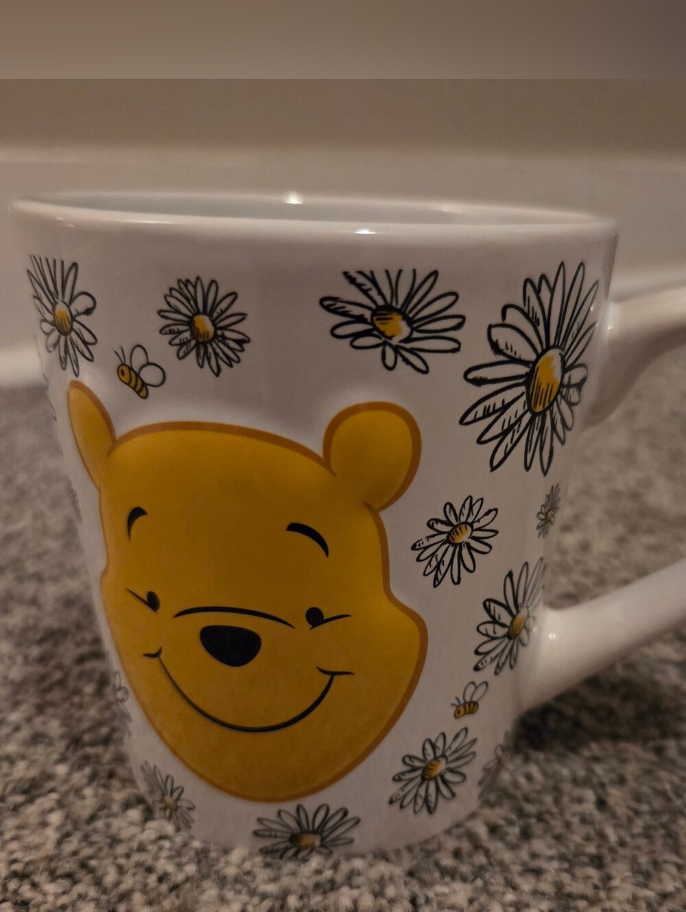 Disney Winnie the Pooh Mug With White and Yellow Daisies